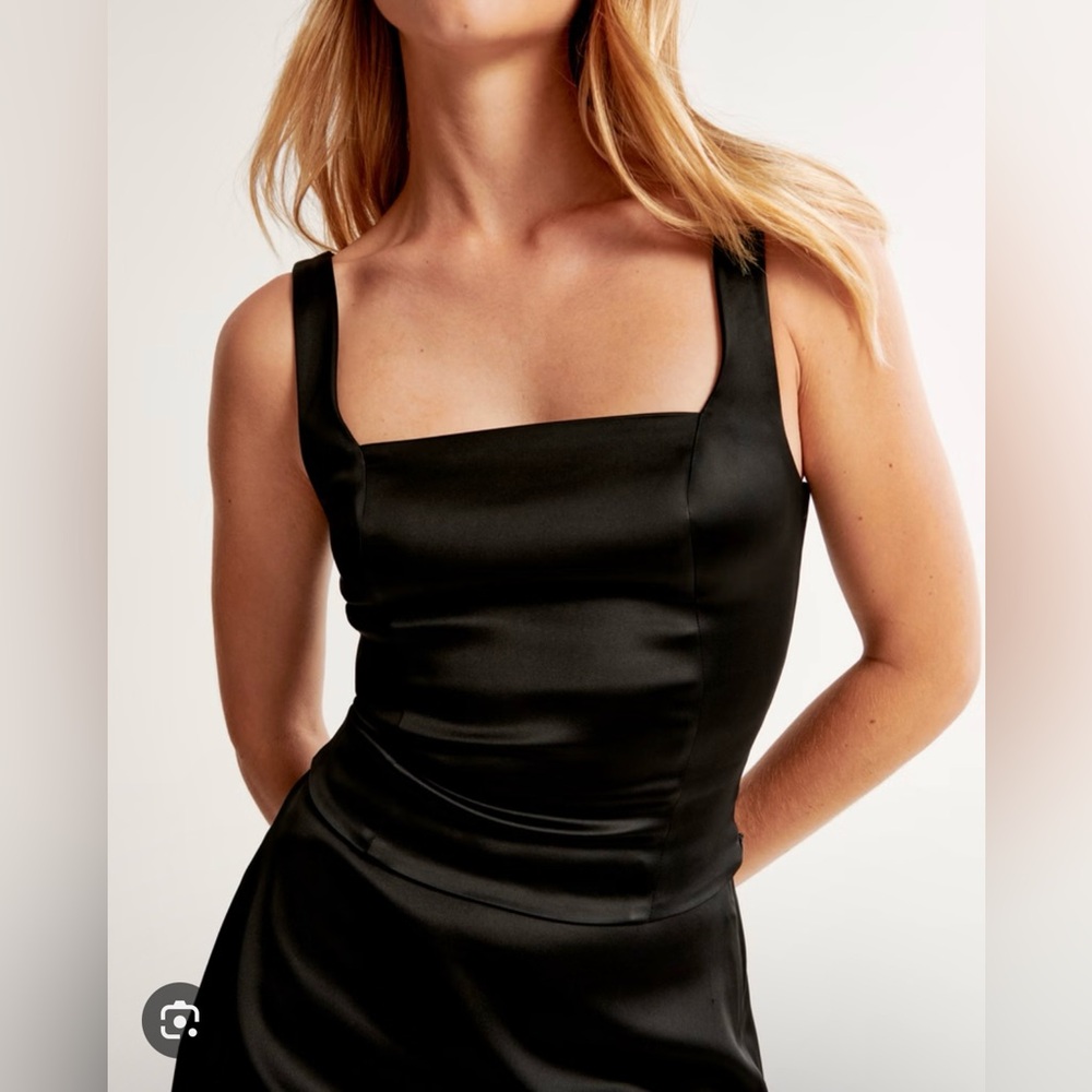 NWT Abercrombie SILVER Satin Sculpt Squareneck Top